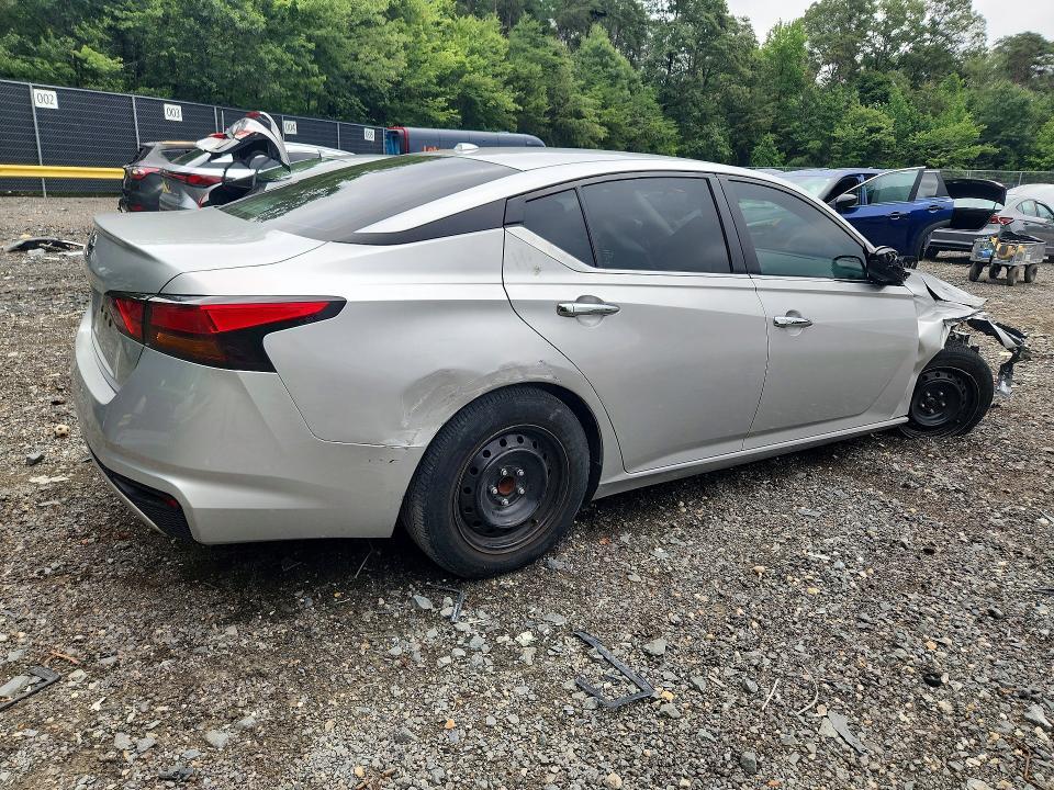 2020 NISSAN ALTIMA S — Фото 3 из 12