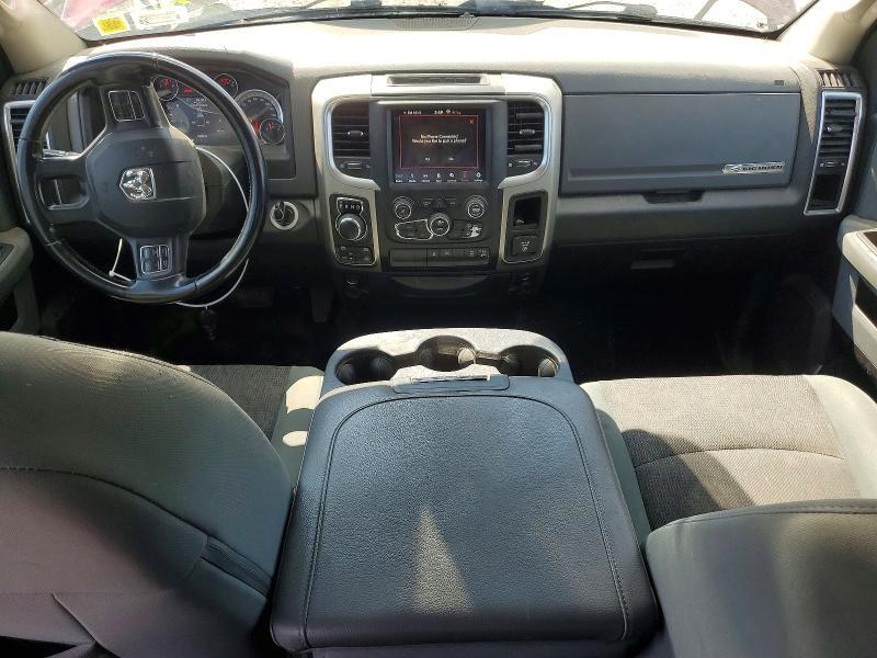1C6RR7TT8KS588398 2019 RAM 1500 CLASSIC photo no. 8