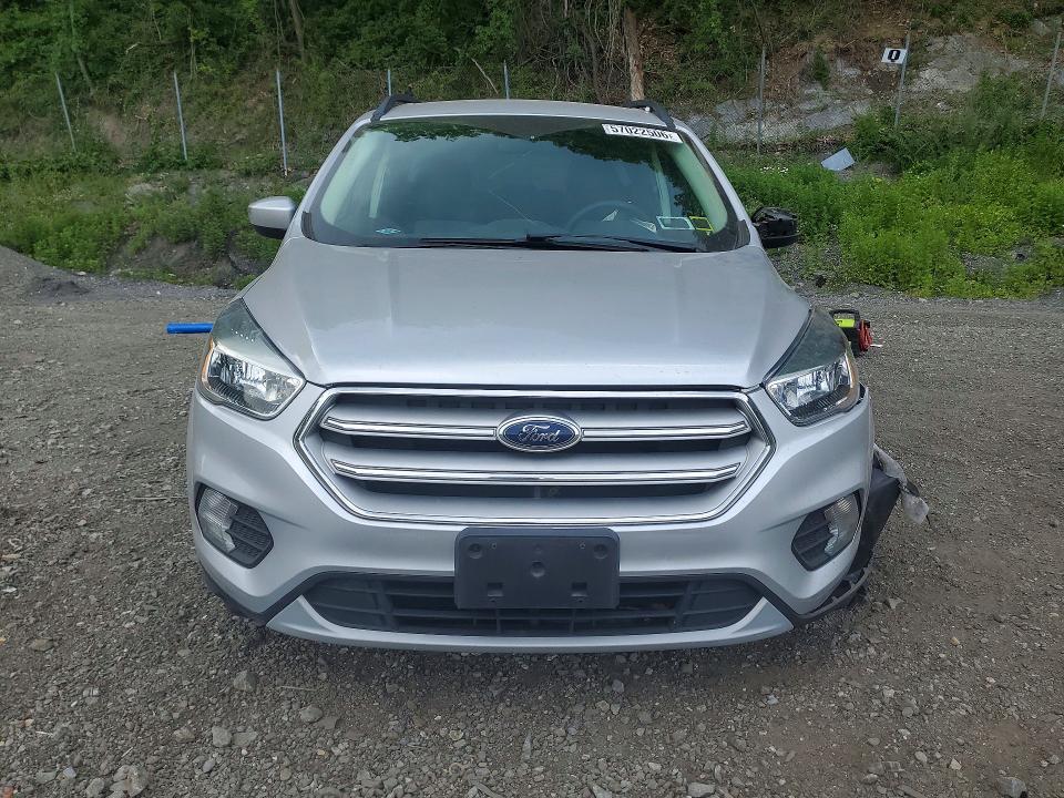 2018 FORD ESCAPE SE — Фото 5 из 13