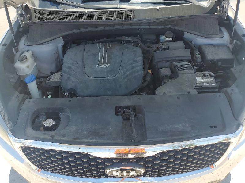 2016 KIA SORENTO LX V6 — Фото 12 из 13