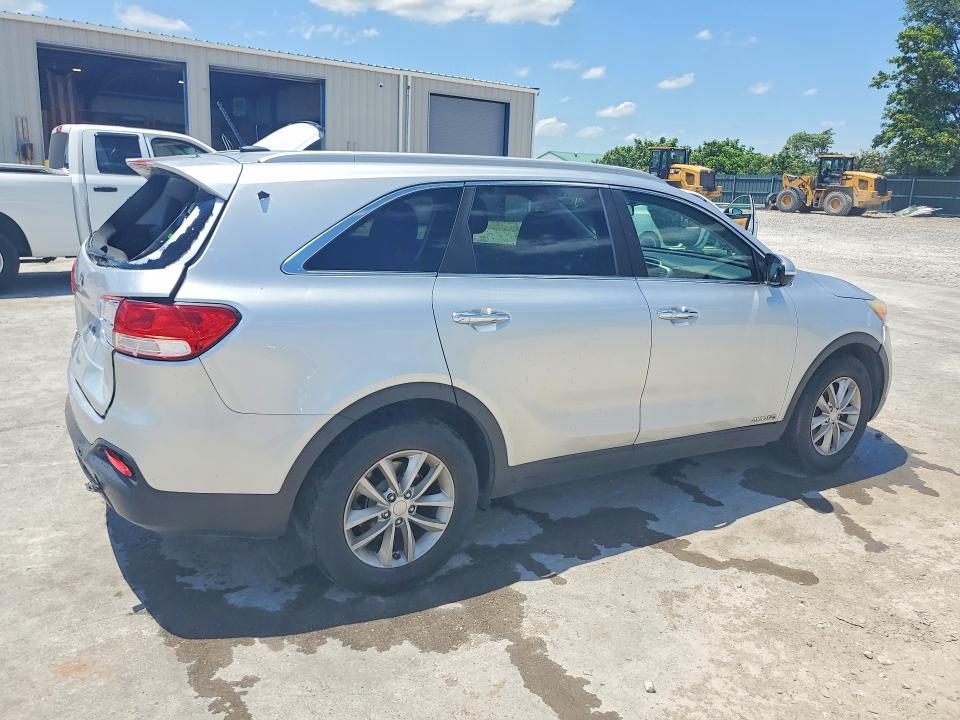 2016 KIA SORENTO LX V6 — Фото 3 из 13