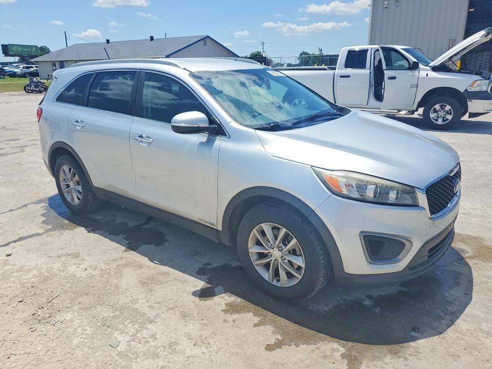 2016 KIA SORENTO LX V6 — Фото 4 из 13
