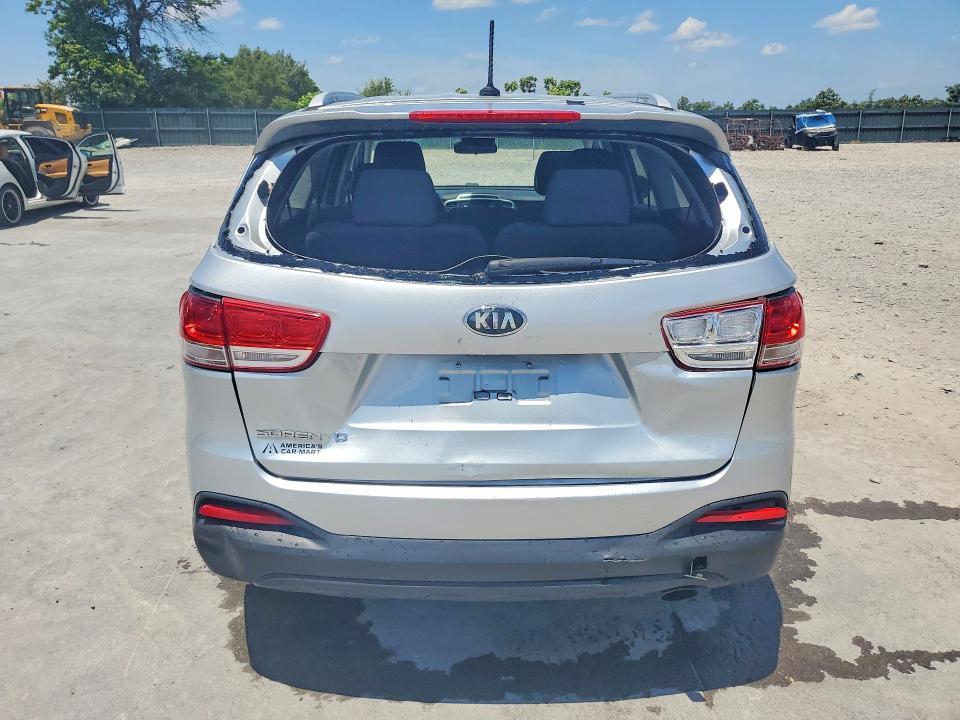 2016 KIA SORENTO LX V6 — Фото 6 из 13