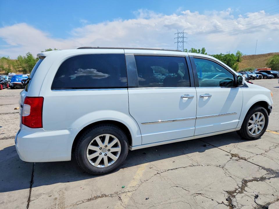 2016 CHRYSLER TOWN & COUNTRY TOURING — Фото 3 из 14