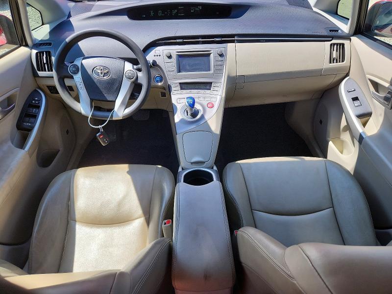 2015 TOYOTA PRIUS TWO — Фото 8 из 13