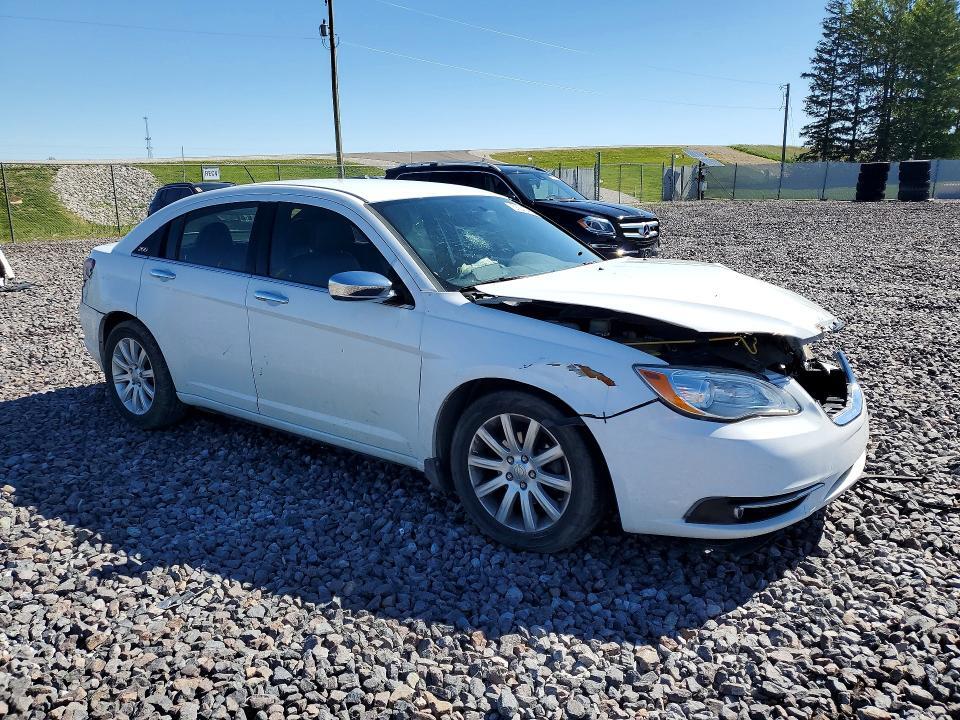 2013 CHRYSLER 200 LIMITED — Фото 4 из 12