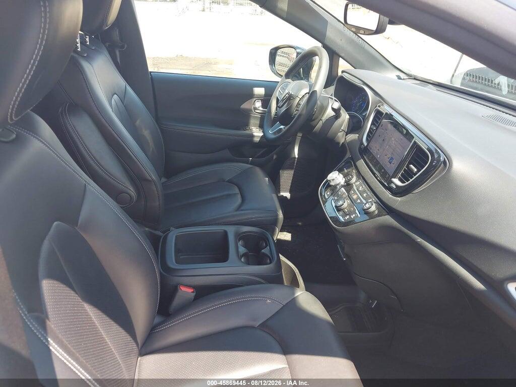 2C4RC1BG5SR552164 2025 CHRYSLER PACIFICA photo no. 5