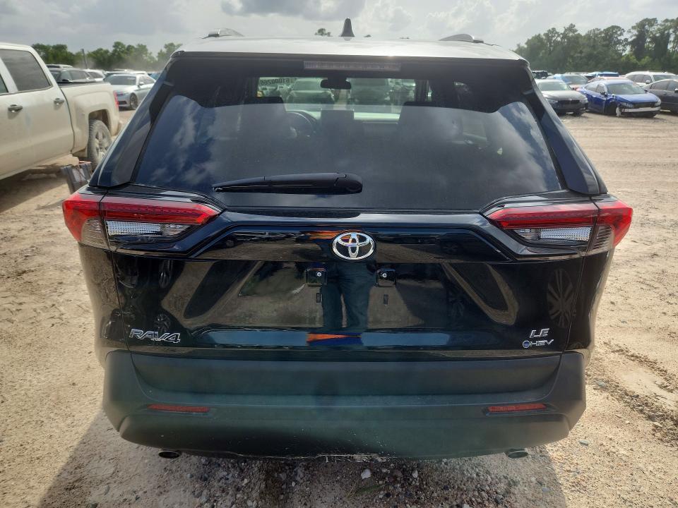 2025 TOYOTA RAV4 LE — Фото 6 из 13