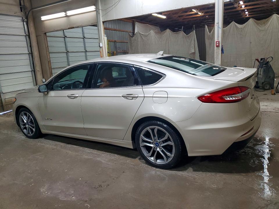 2019 FORD FUSION TITANIUM — Фото 2 из 12
