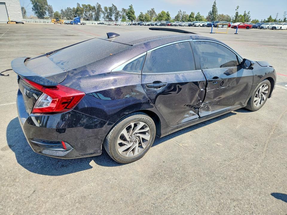 2018 HONDA CIVIC EX — Фото 3 из 12