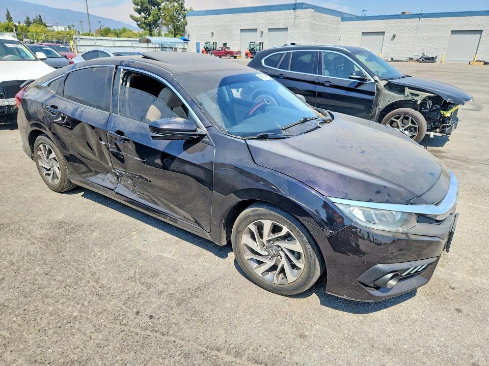2018 HONDA CIVIC EX — Фото 4 из 12