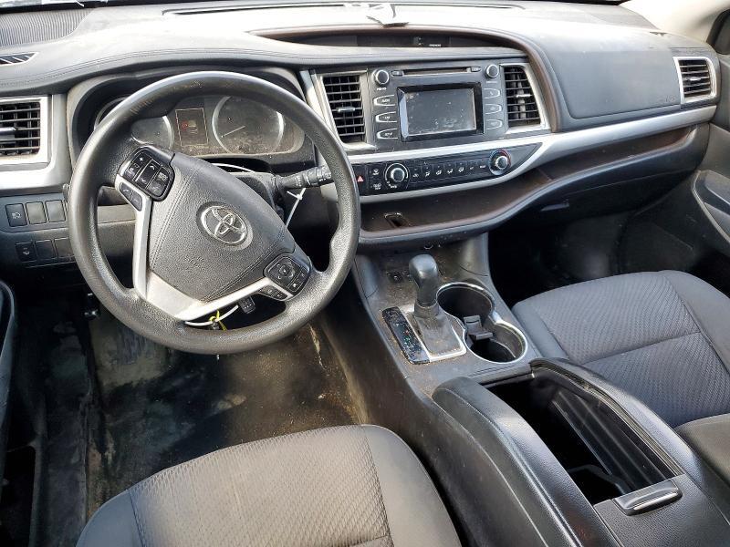 5TDBZRFH7HS442802 2017 TOYOTA HIGHLANDER photo no. 8