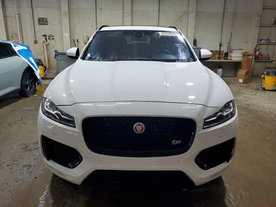 2017 JAGUAR F-PACE S — Фото 5 из 13