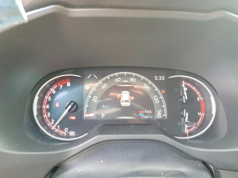 2025 TOYOTA RAV4 LE — Фото 9 из 14