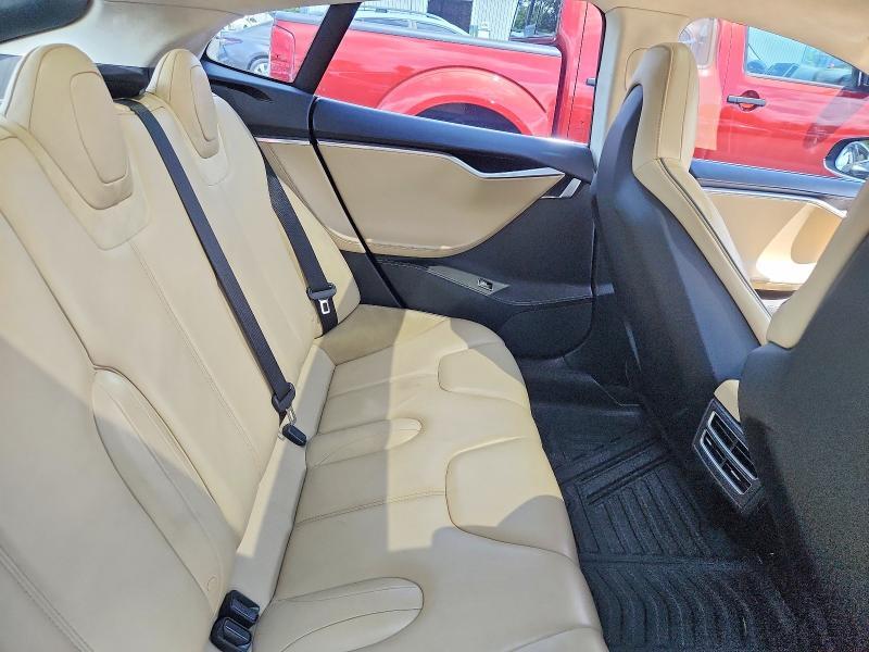 2014 TESLA MODEL S — Фото 10 из 12