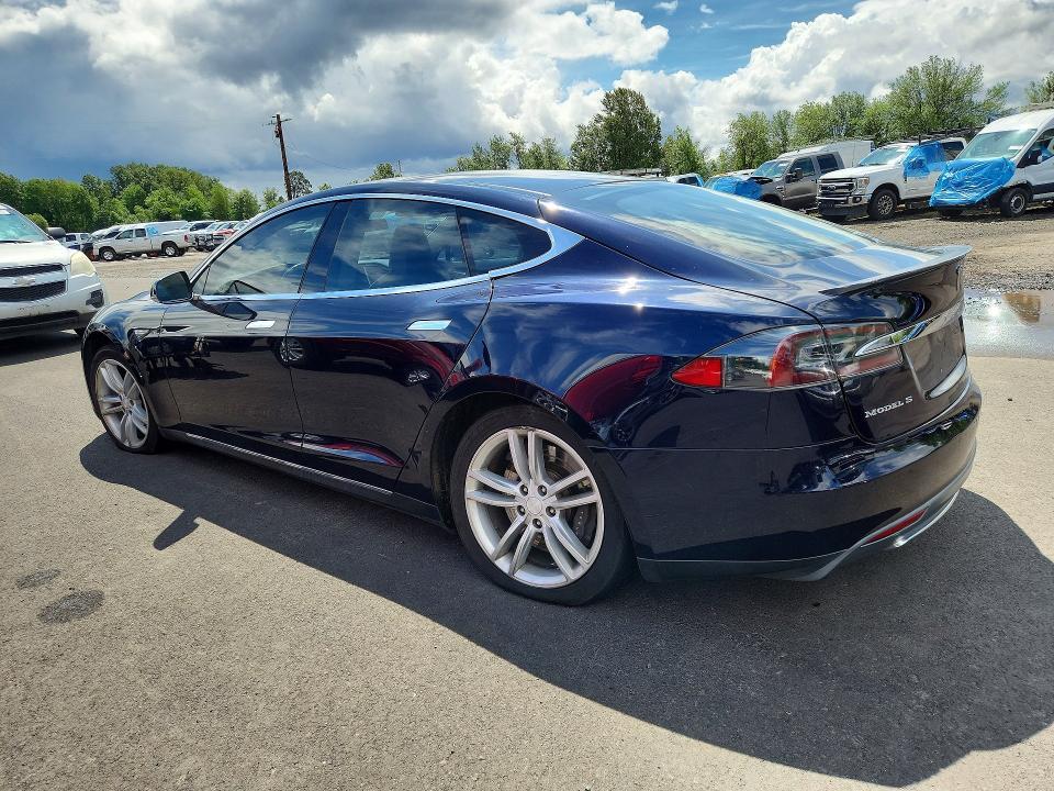 2014 TESLA MODEL S — Фото 2 из 12