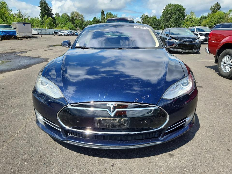2014 TESLA MODEL S — Фото 5 из 12