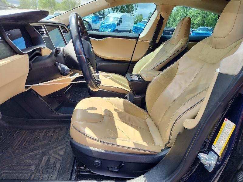 2014 TESLA MODEL S — Фото 7 из 12