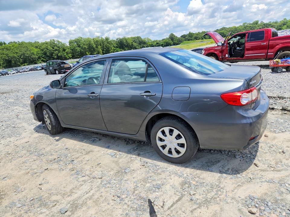 2T1BU4EE4DC110070 2013 TOYOTA COROLLA photo no. 2