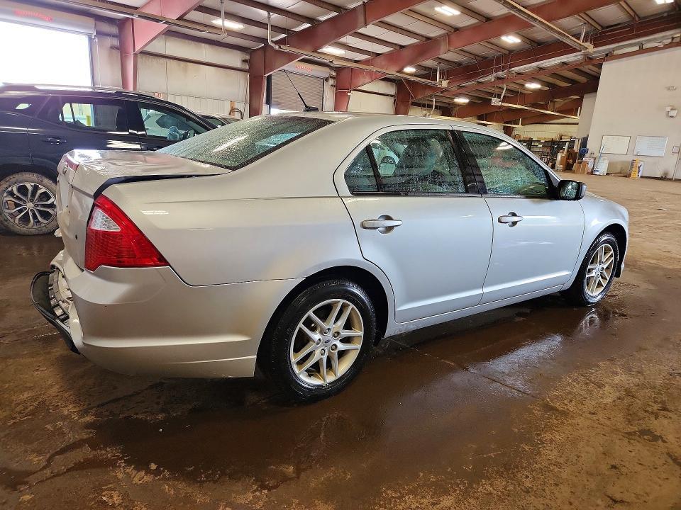 3FAHP0GA7CR320035 2012 FORD FUSION photo no. 3
