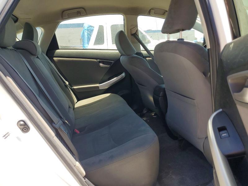2012 TOYOTA PRIUS TWO — Фото 10 из 12