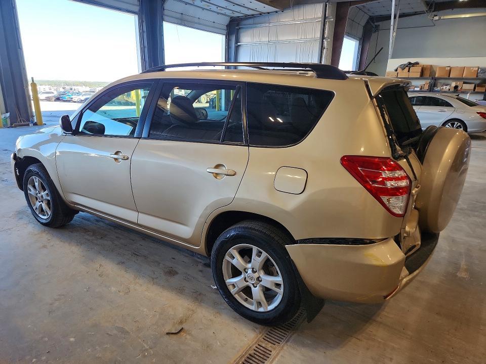 2011 TOYOTA RAV4 BASE — Фото 2 из 13