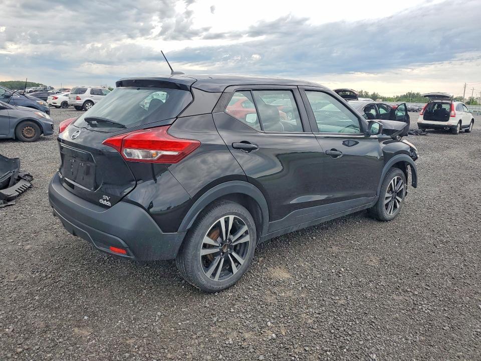 2019 NISSAN KICKS SV — Фото 3 из 14