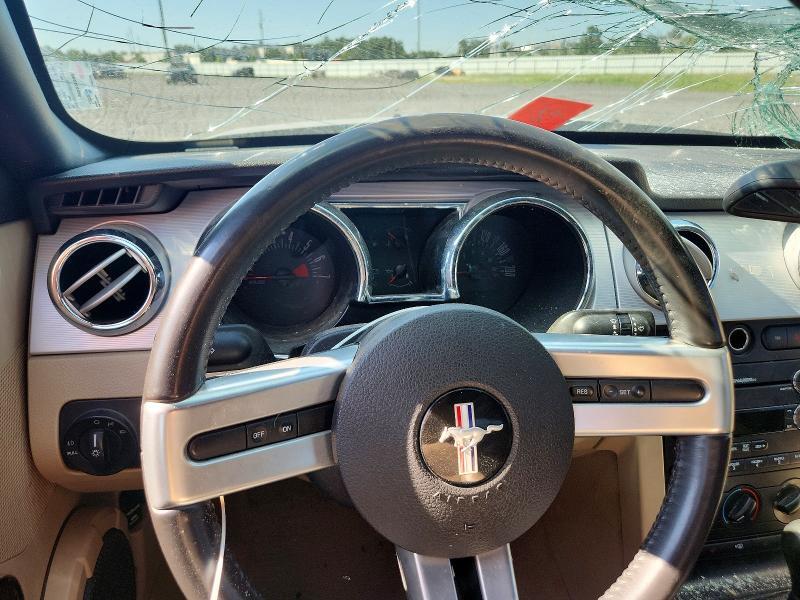 2009 FORD MUSTANG — Фото 9 из 12