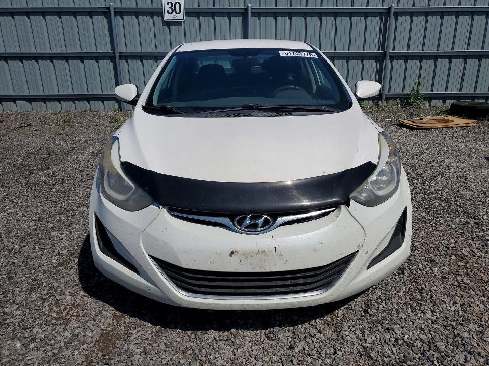 2016 HYUNDAI ELANTRA SE — Фото 5 из 12