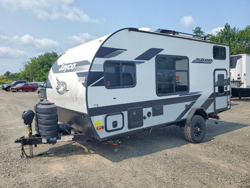 2025 JAYCO JAY FEATHER MICRO CAMPER — Фото 2 из 10