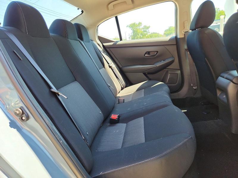 2025 NISSAN SENTRA SV — Фото 10 из 13