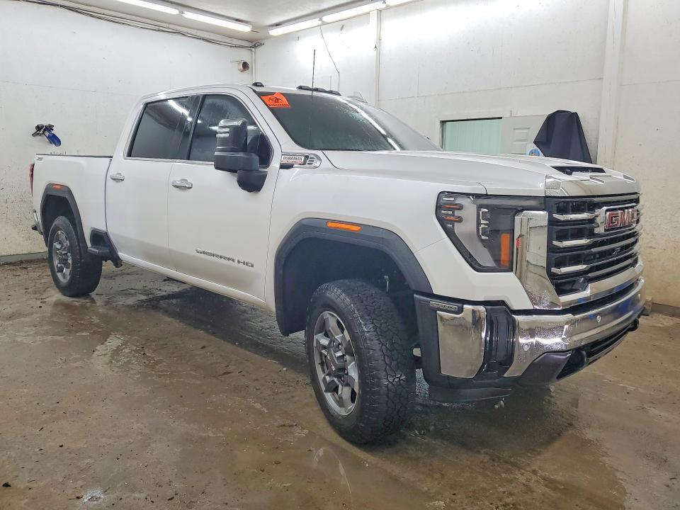 2025 GMC SIERRA K2500 SLT — Фото 4 из 12