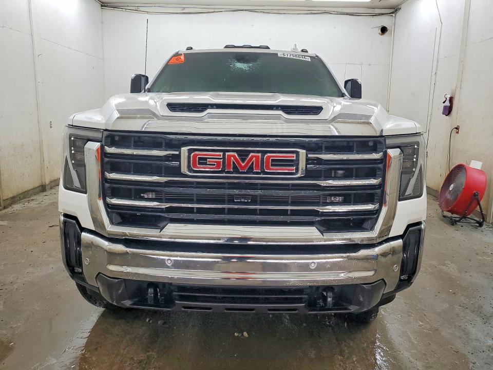 2025 GMC SIERRA K2500 SLT — Фото 5 из 12