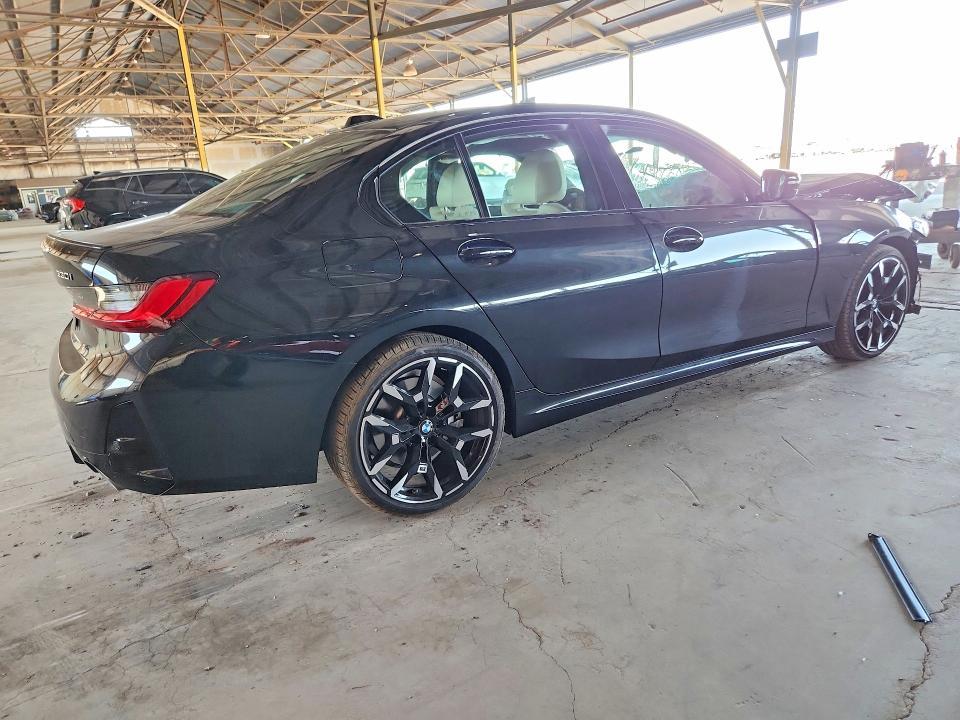 3MW89CW05S8F36322 2025 BMW 330XI photo no. 3