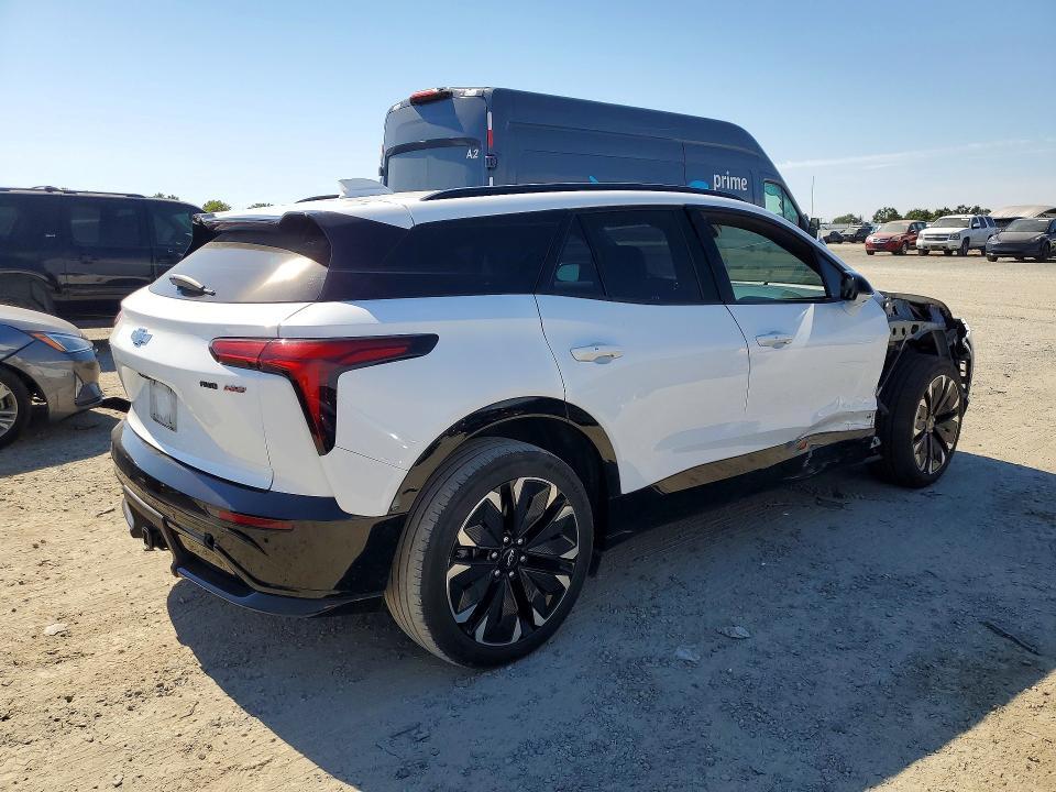 2024 CHEVROLET BLAZER RS — Фото 3 из 14