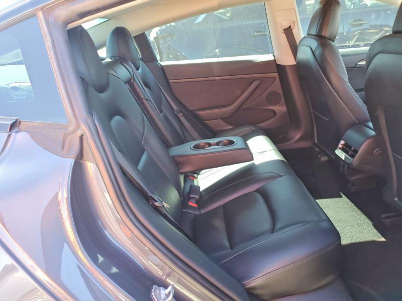 2023 TESLA MODEL 3 — Фото 10 из 12