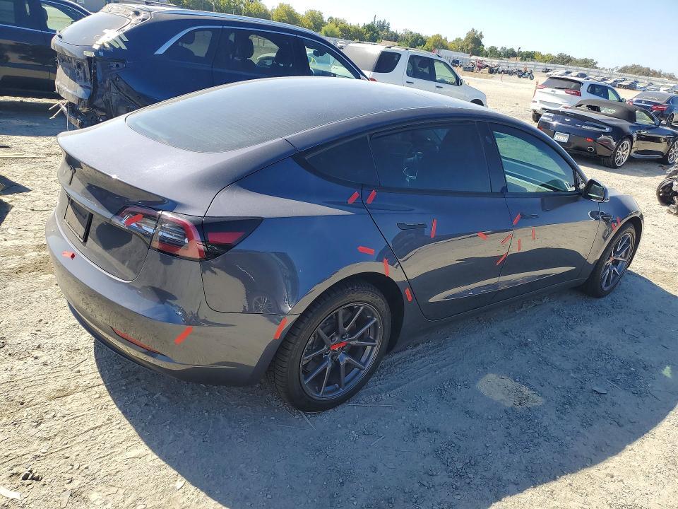 2023 TESLA MODEL 3 — Фото 3 из 12
