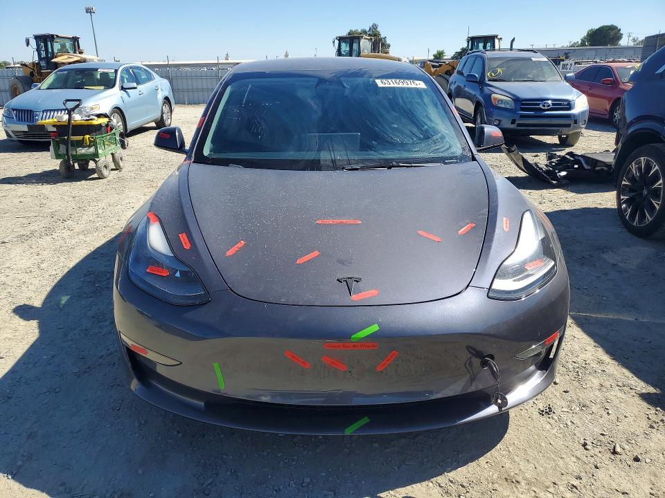 2023 TESLA MODEL 3 — Фото 5 из 12