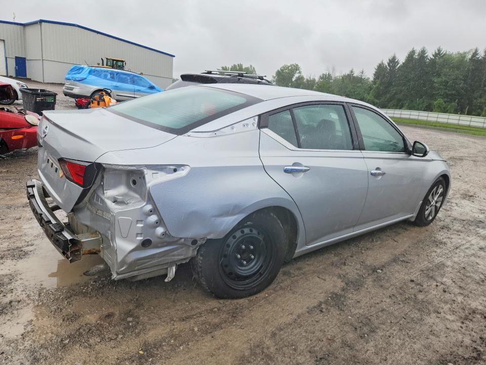 1N4BL4BV4NN362462 2022 NISSAN ALTIMA photo no. 3