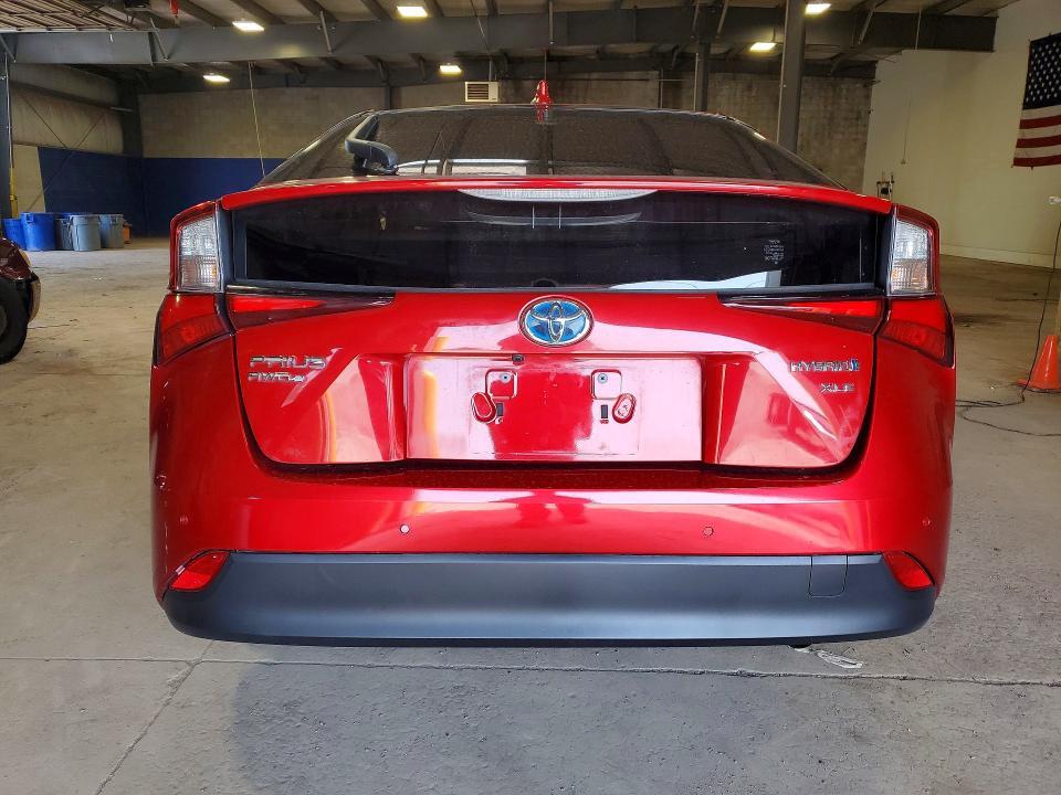 2022 TOYOTA PRIUS XLE AWD-E — Фото 6 из 12