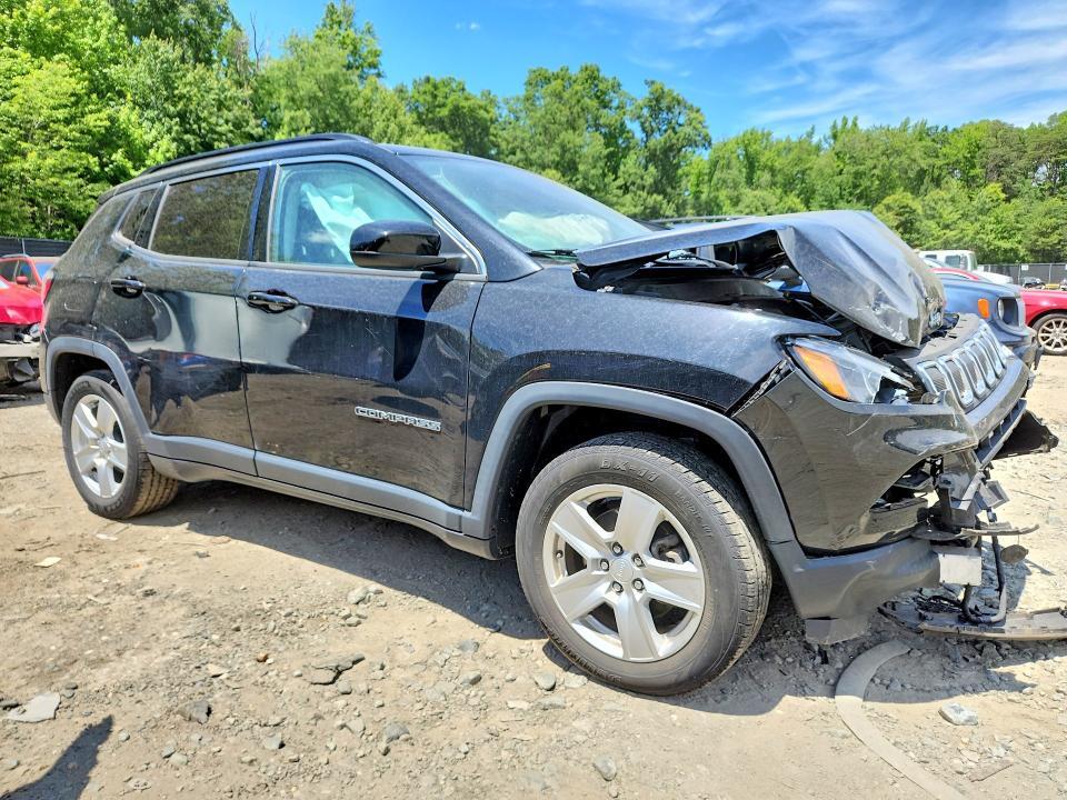 2022 JEEP COMPASS LATITUDE — Фото 4 из 13