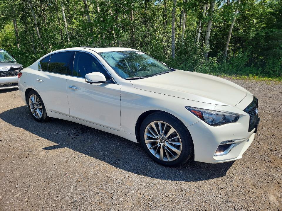 2021 INFINITI Q50 LUXE — Фото 4 из 13