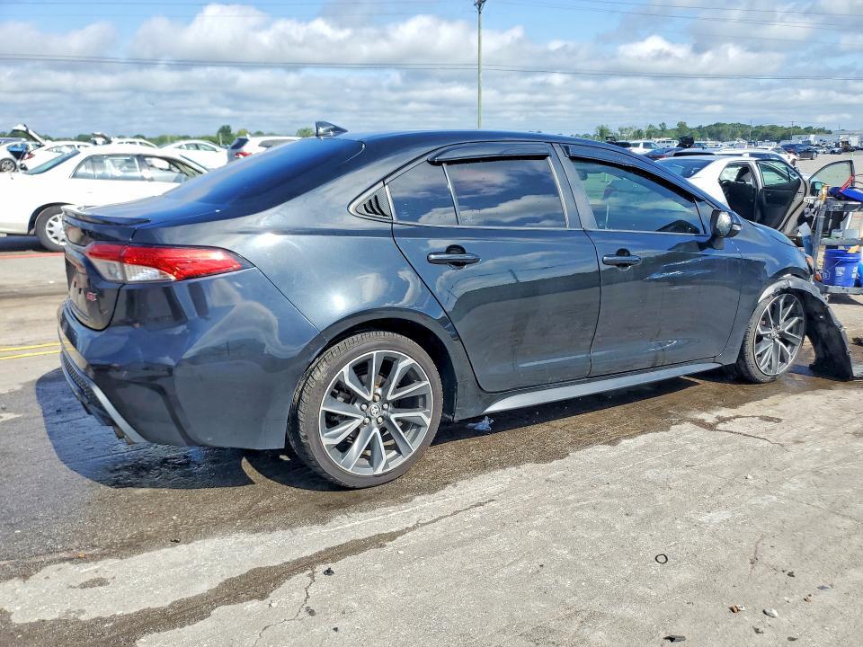 2021 TOYOTA COROLLA SE — Фото 3 из 13