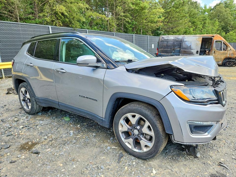2020 JEEP COMPASS LIMITED — Фото 4 из 13