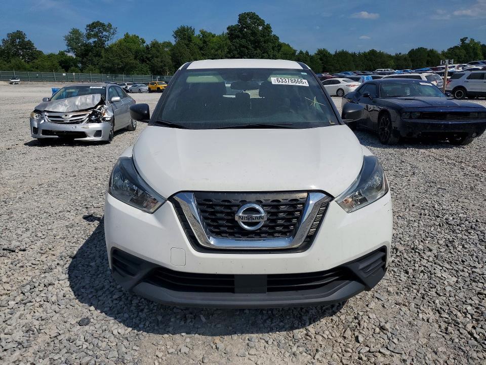 2020 NISSAN KICKS S — Фото 5 из 14