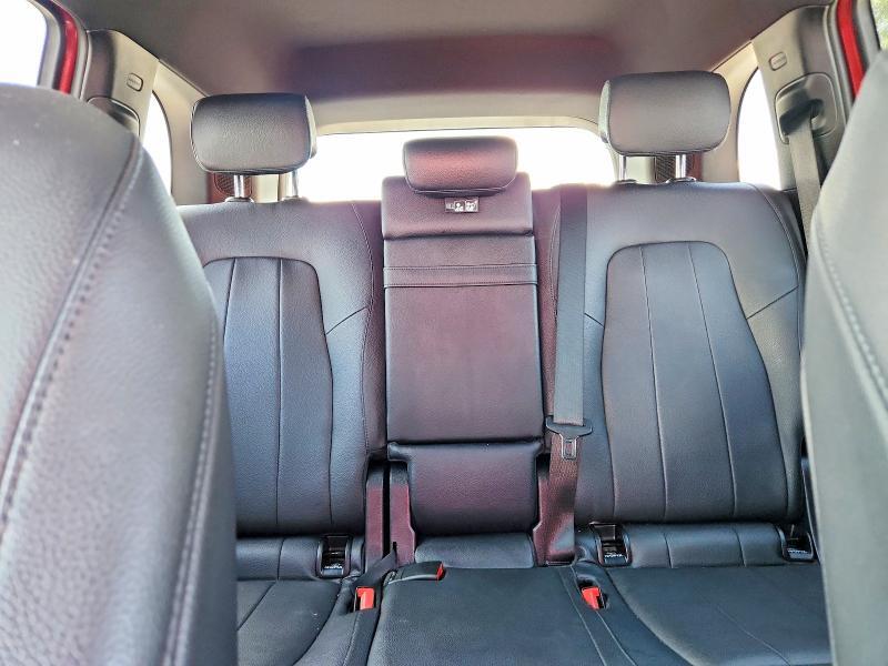 2020 MERCEDES-BENZ GLB 250 — Фото 10 из 13