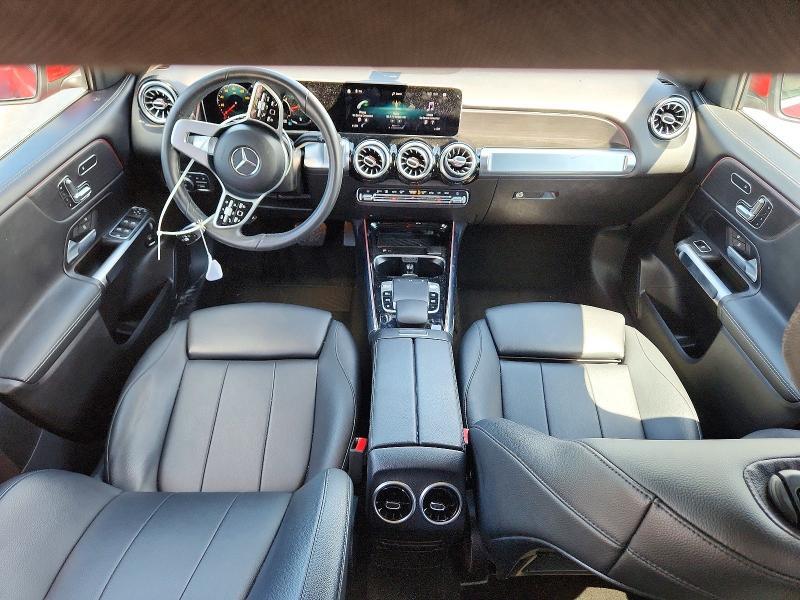 2020 MERCEDES-BENZ GLB 250 — Фото 8 из 13