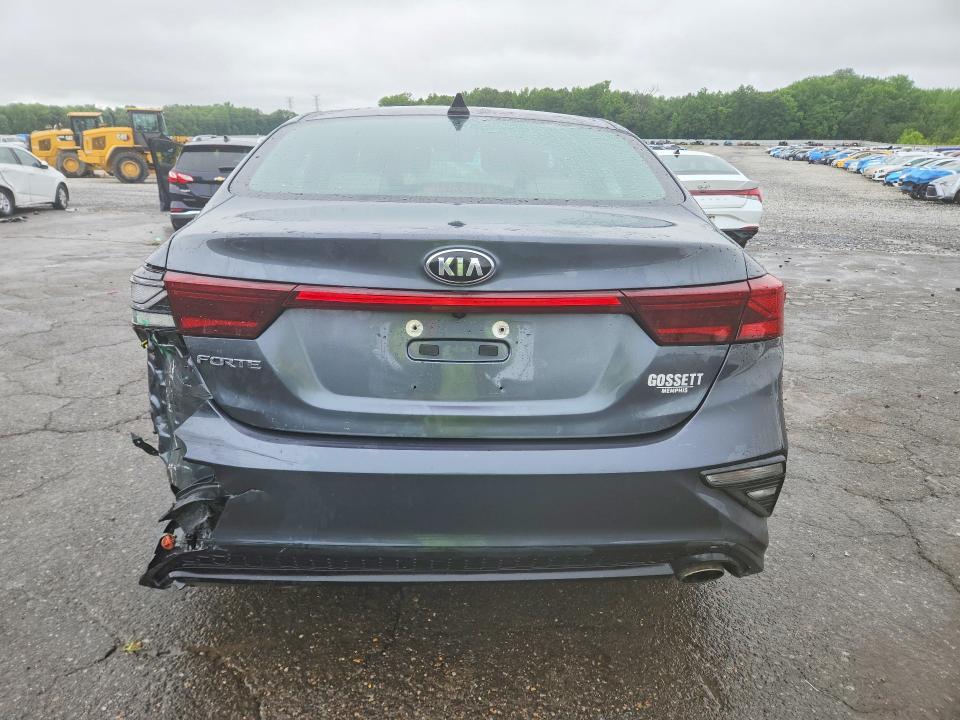 2020 KIA FORTE LXS — Фото 6 из 12