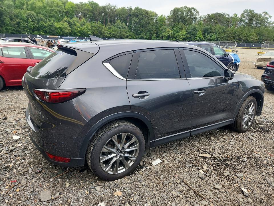 2019 MAZDA CX-5 SIGNATURE — Фото 3 из 13