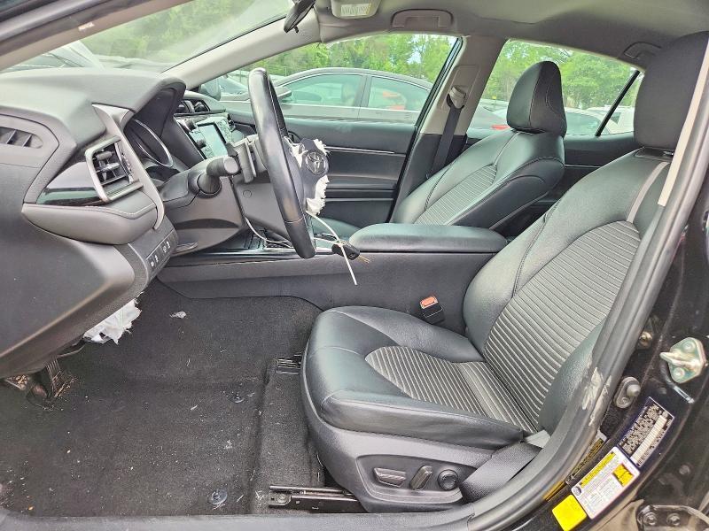2019 TOYOTA CAMRY SE — Фото 7 из 12